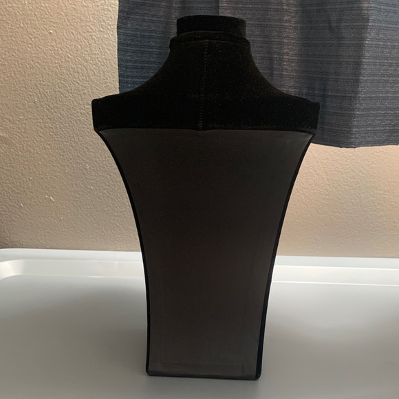 All-in-one Black Velvet Jewelry NWOT Display Stand - Picture 6 of 9